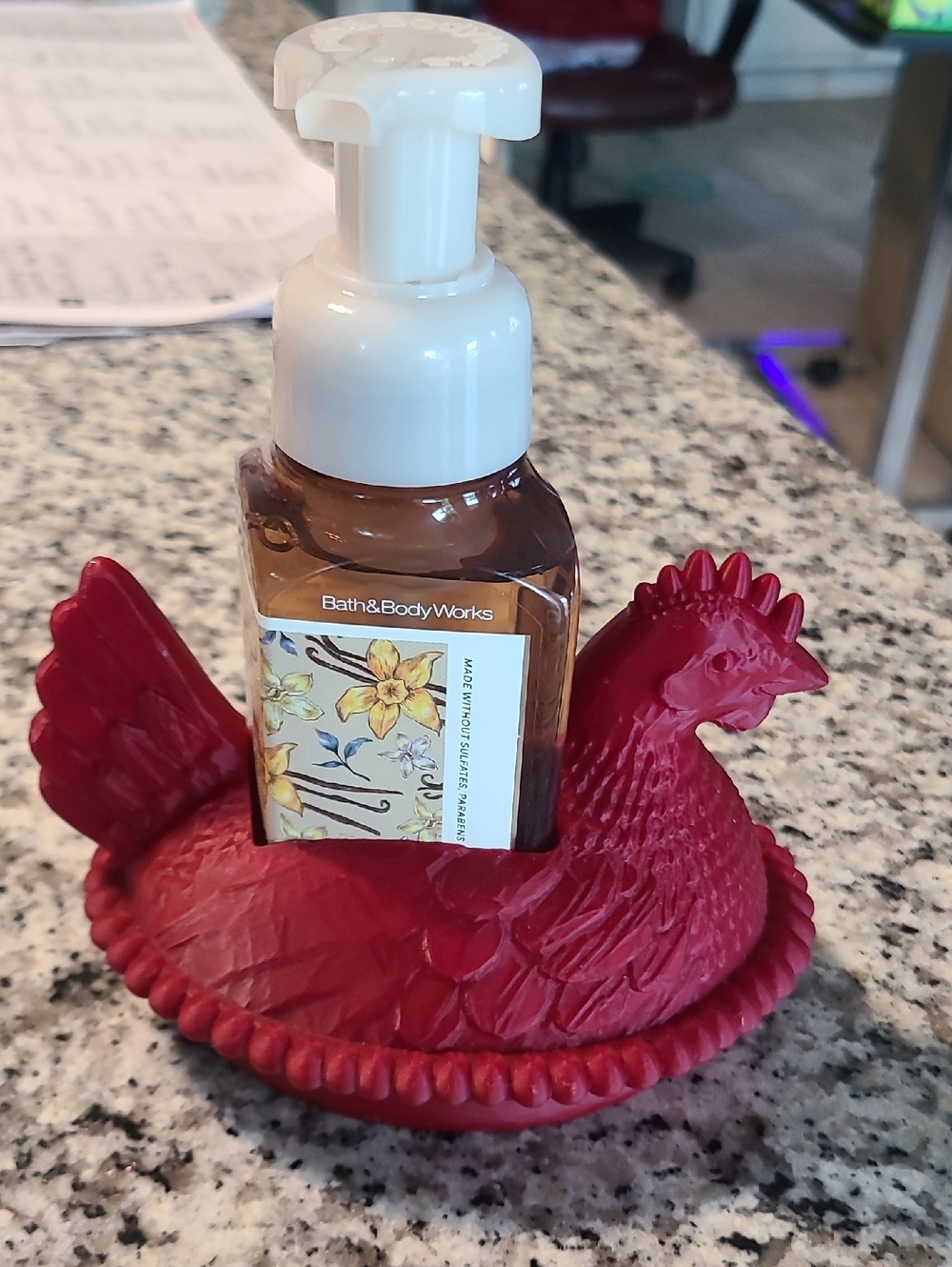 Bath & Body Works Foaming Soap with Red Hen Holder